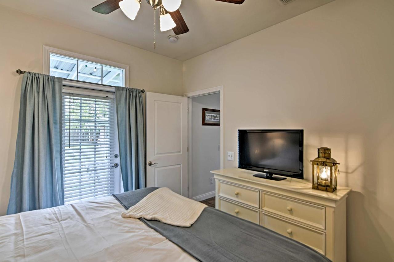 Cozy Pass Christian House - Steps From Beach エクステリア 写真